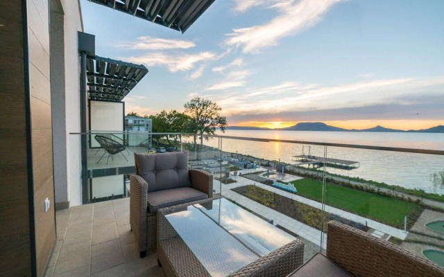 Sunset Resort
