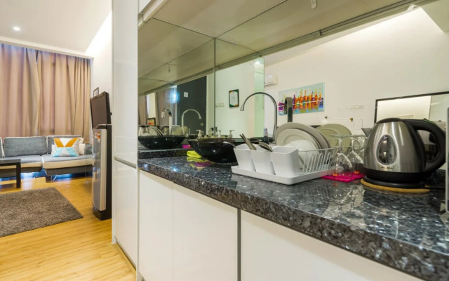 Proper Suites at Empire Damansara