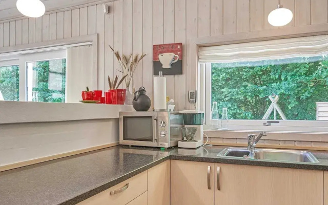 10 Person Holiday Home in Aakirkeby