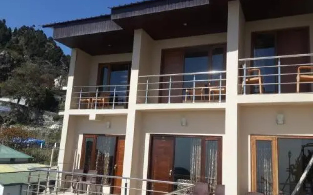 Valley View Hotel