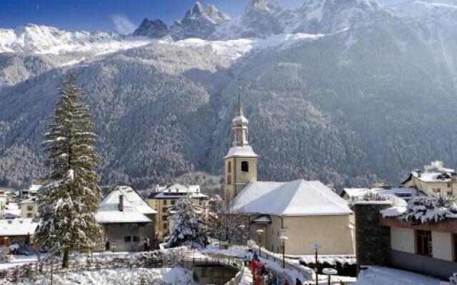 Les Aiguilles Du Brévent