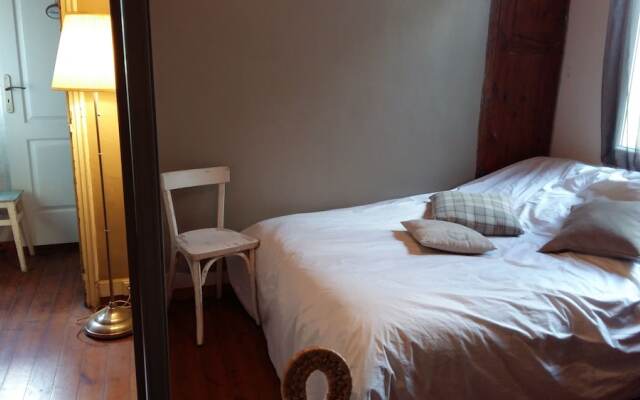 Maison au bord du Canal du midi