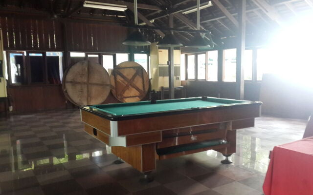 Pulau Ayer Resort & Cottages