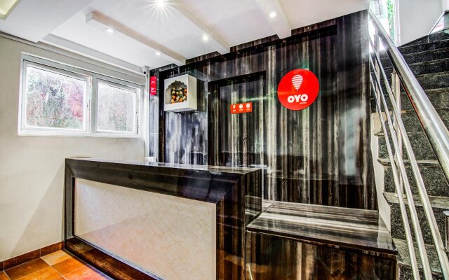 Oyo 18944 Venus Residency