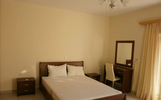 Artemis Marina Apartments