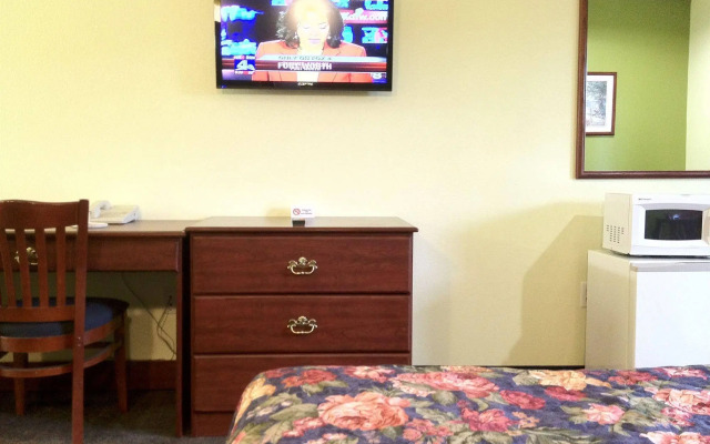 Weston Inn & Suites