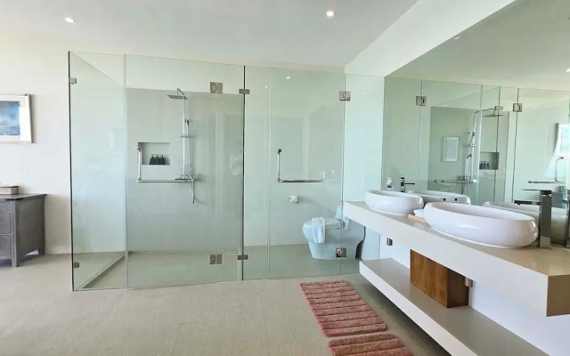 Villa Cabo 4BR with Panoramic Sea Views