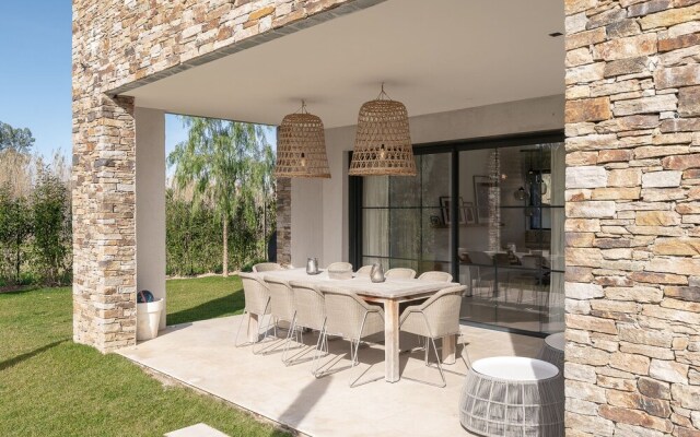 Villa Azalea by The Pearls Collection