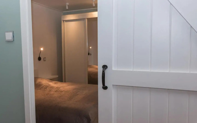 Annadora Beach House