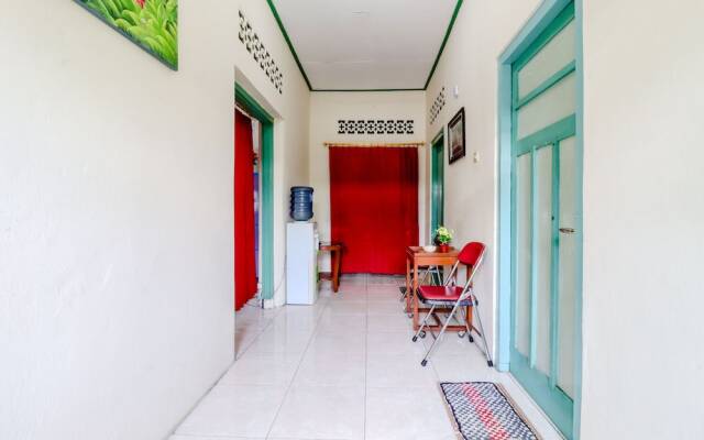 Bahagia Sederhana Home Stay - Hostel