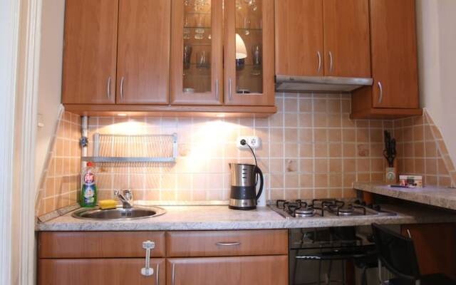 Dfive Apartments - Aranykez