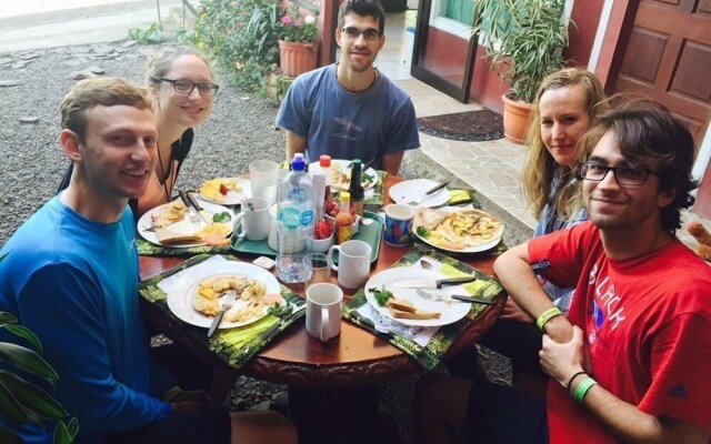 Hotel Sloth Backpackers