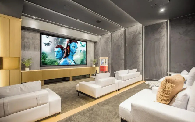 Hutton Modern