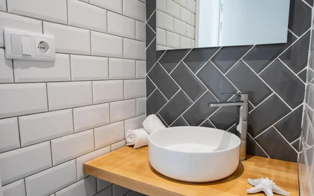 Valencia Port Rooms I