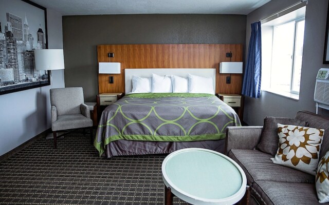 Super 8 By Wyndham Holbrook