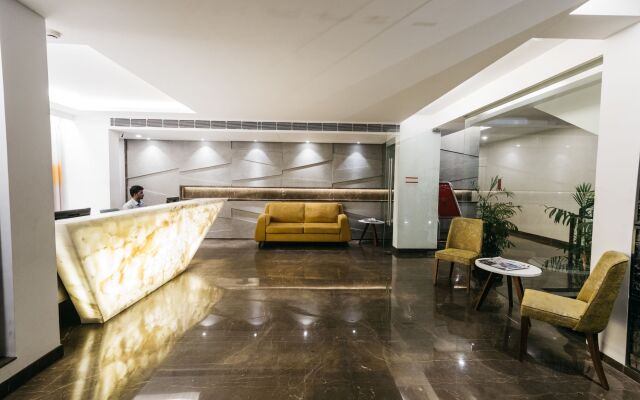 The Royale Senate Race Course