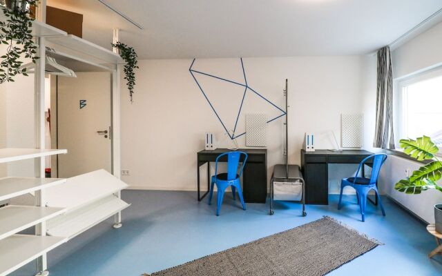 Private Hostel Room City Center 1C
