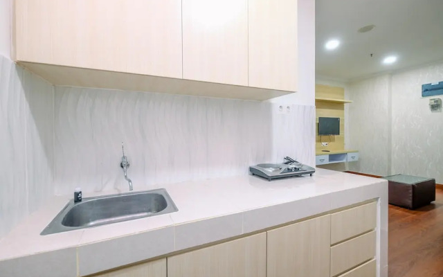 Cozy Living and Homey 2BR Sentul Tower Apartment