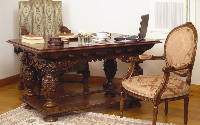 Argentikon Luxury Suites