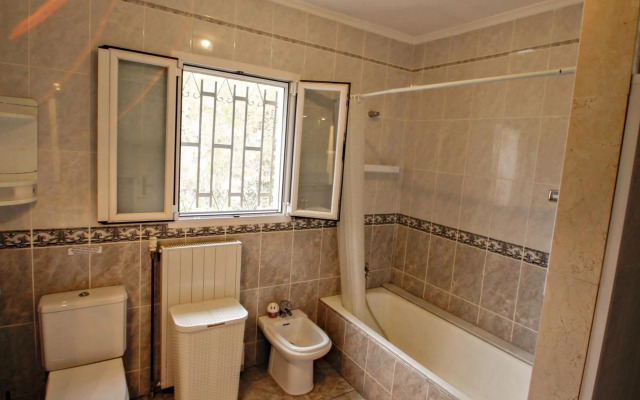 Bal-30E - traditionally furnished detached villa with peaceful surroundings in Benissa