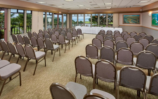 Cavalier Oceanfront Resort