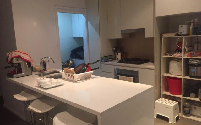 Sunny 3 Bedroom Apartment in Turrella