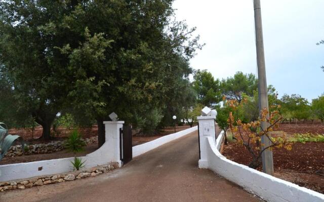 Villino di campagna tra gli ulivi