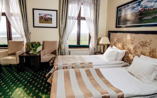 Zamek Gniew - Hotel Rycerski