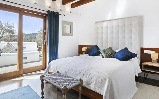 Rural Hideaway Villa in Stcarlos