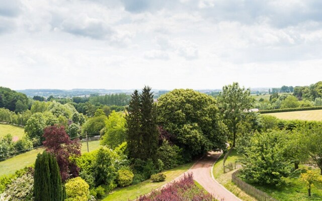 Marvellous Holiday Home in Ronse with Terrace