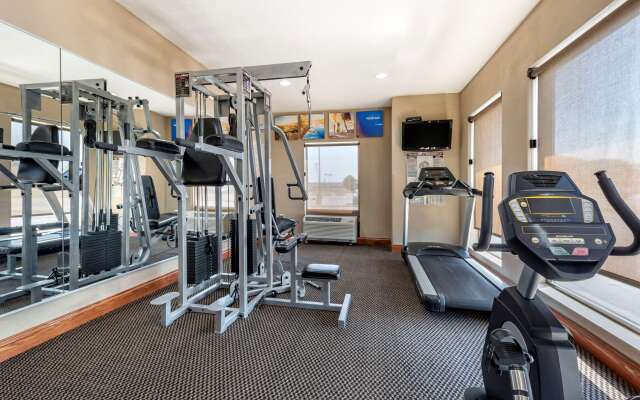 Comfort Inn & Suites Muncie Near University