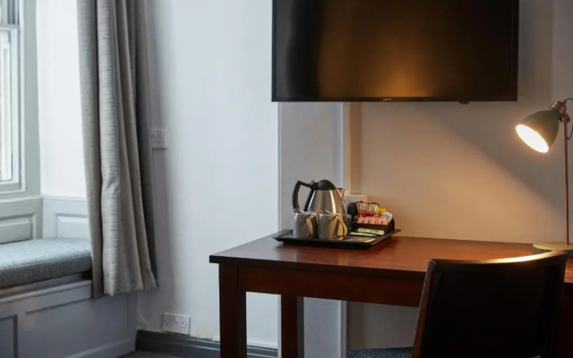 Kings Head Masham by Greene King Inns