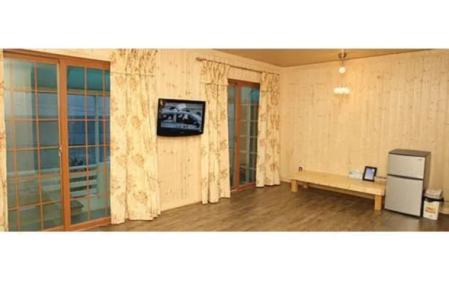 Youngduk Daegyoung Pension