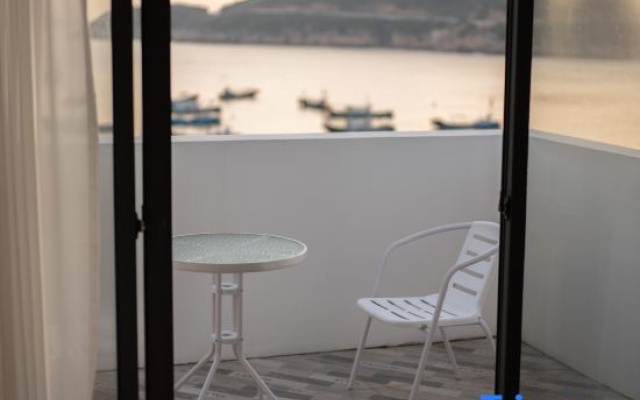 Shengsi Jiuyue Ailan Scenic Apartment