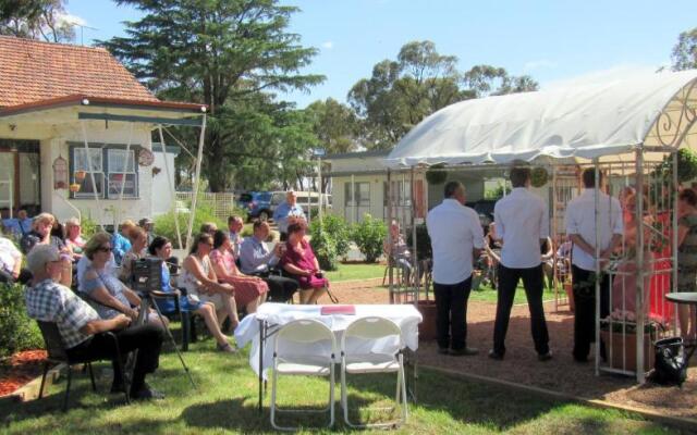 The Highlander Motel - 24HR Check In