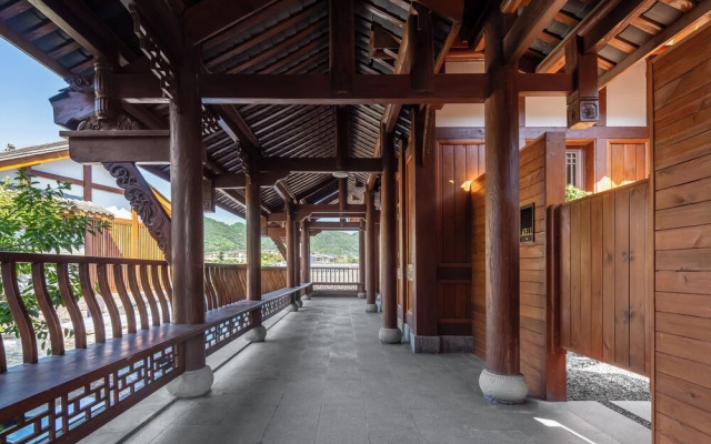 Yueyin Chongqing Courtyard