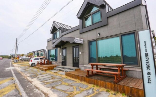 Seogwipo Day Stay House Pension