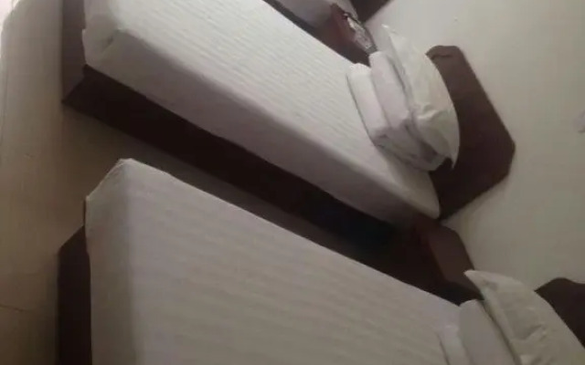 Yesanpo Bailixia168 Inn
