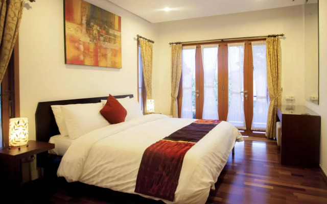 Kirei Mountain View 7BR Villa with a Private Pool