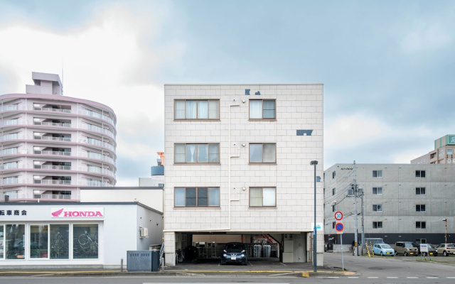 Silk Court 405 — 3-star hotel in Chitose