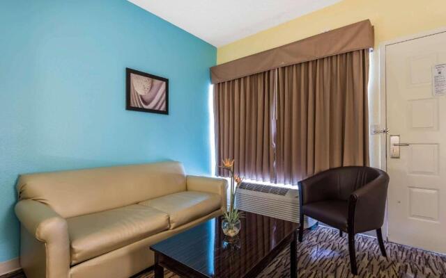 Boca Suites Deerfield Beach
