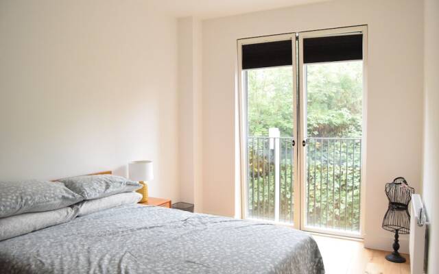 2 Bedroom House in Hackney