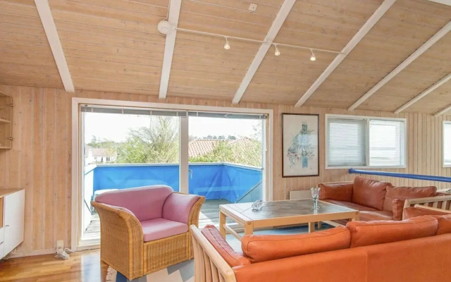 6 Person Holiday Home in Ebeltoft