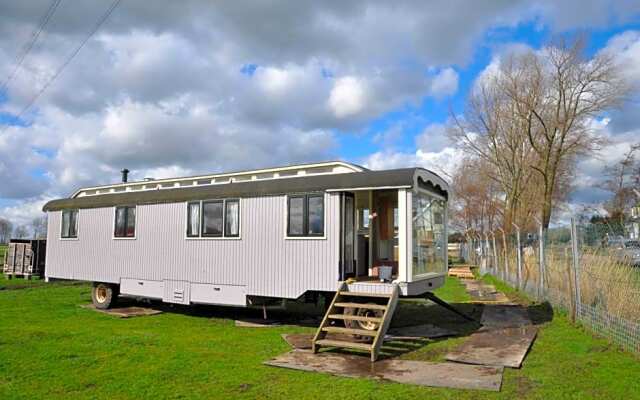 Gypsy Waggon - A villa on wheels