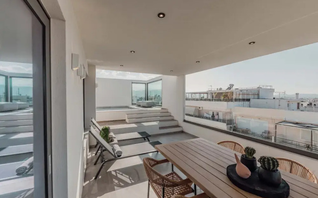 City Moments Penthouse