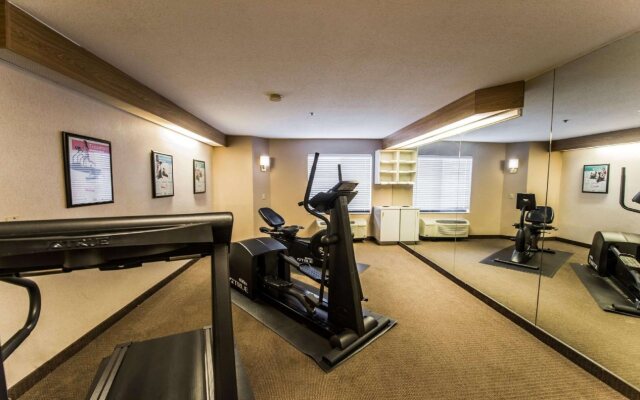 Sleep Inn & Suites