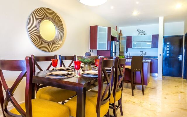 El Faro 205 Surf 2 Bedroom Condo by Redawning