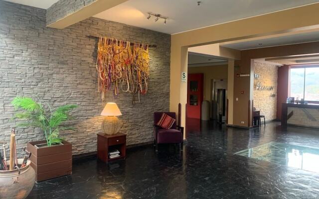 Apu Mountain Lodge