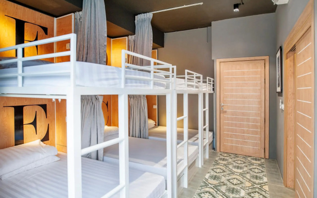 SKY HOTEL Central Phnom Penh - Rooms & Apartments