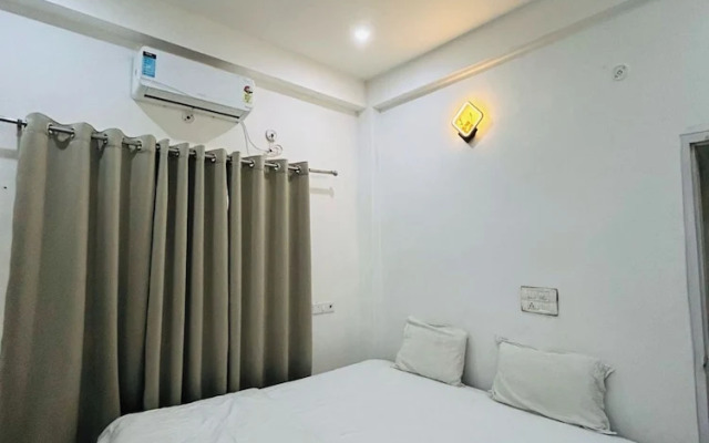 Hotel The White House Varanasi